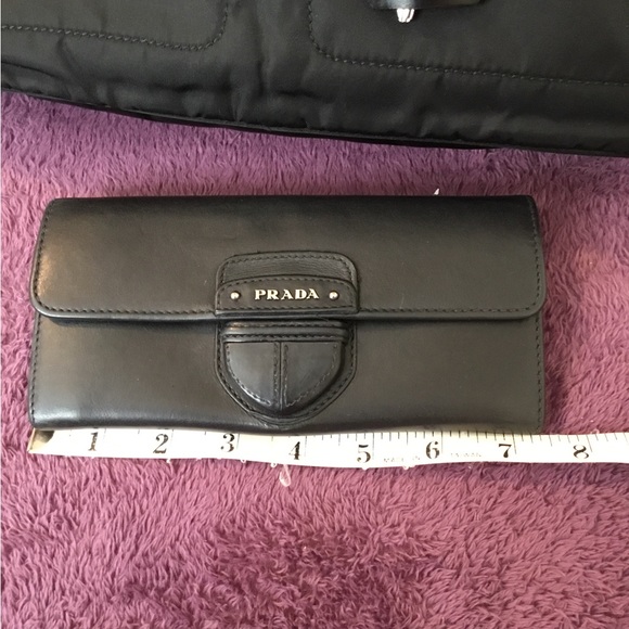Authentic Vintage Prada Italy Shoulder Bag & Vintage Black Leather Prada Wallet - Picture 10 of 12